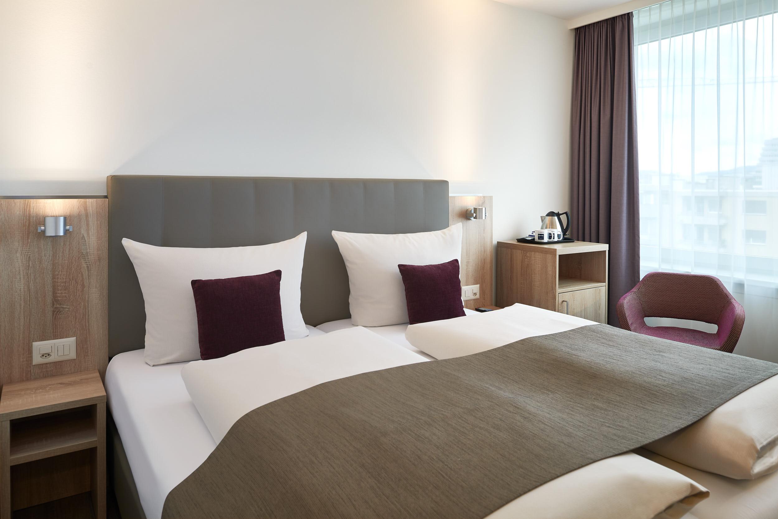 ดอรินท์โฮเต็ล อันแดร์แมสเซอ บาเซล Hotel บาเซิล ภายนอก รูปภาพ